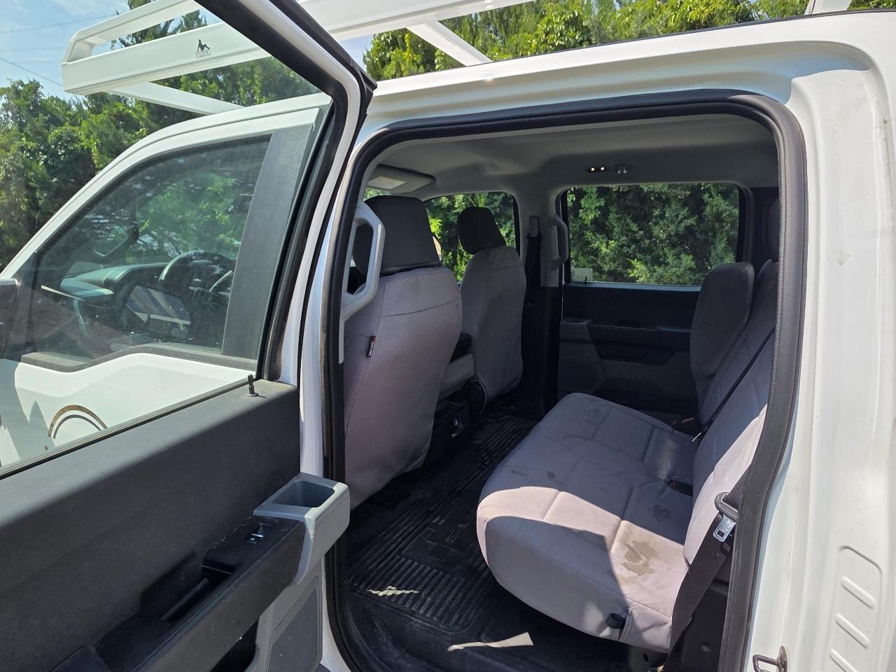 Ford Super Duty F-350 SRW 4WD Crew Cab 172" XL 2023