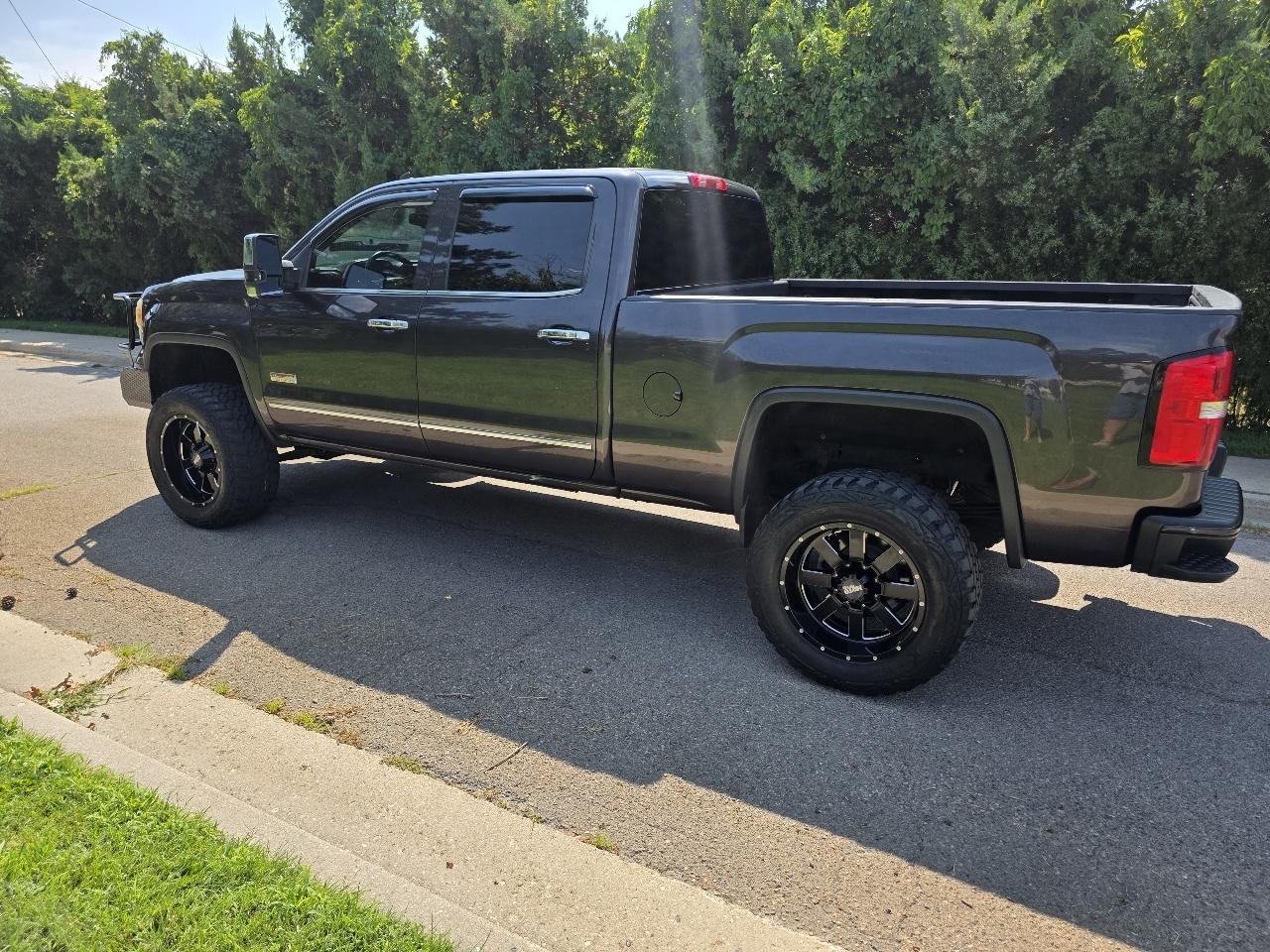 GMC Sierra 1500 4WD Crew Cab 143.5" SLE 2014