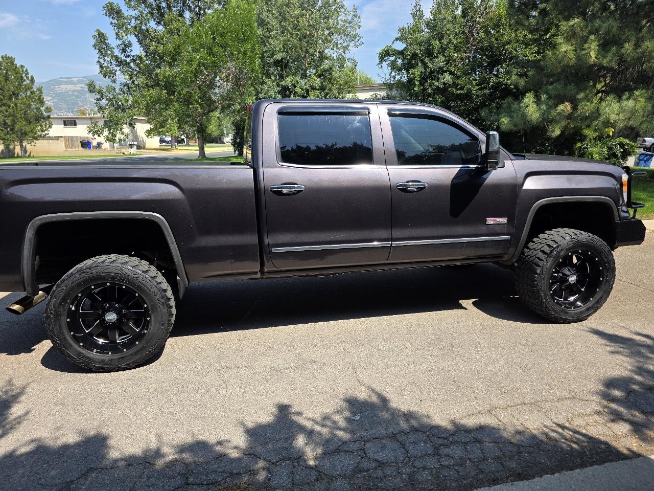 GMC Sierra 1500 4WD Crew Cab 143.5" SLE 2014