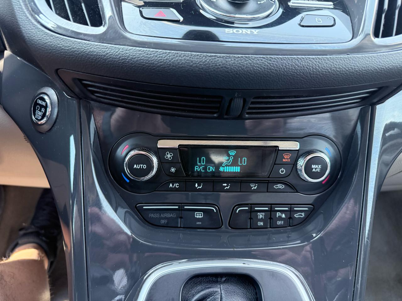 Ford Escape 4WD 4dr Titanium 2014