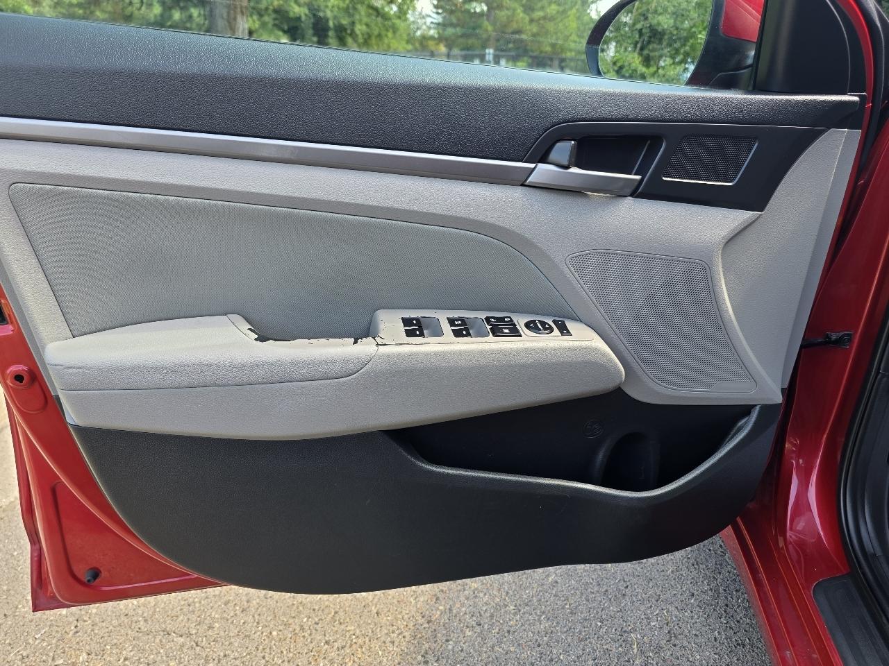 Hyundai Elantra SEL 2.0L Auto (Alabama) 2018