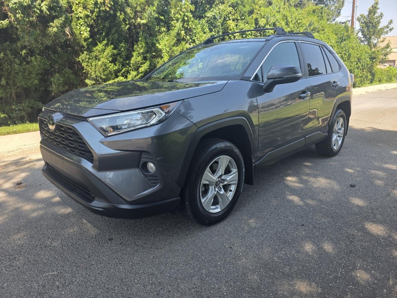 Toyota RAV4 XLE FWD (Natl) 2021