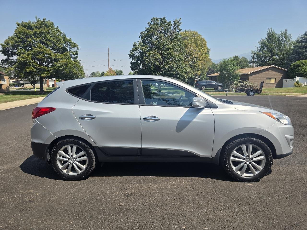 Hyundai Tucson AWD 4dr Auto Limited 2011