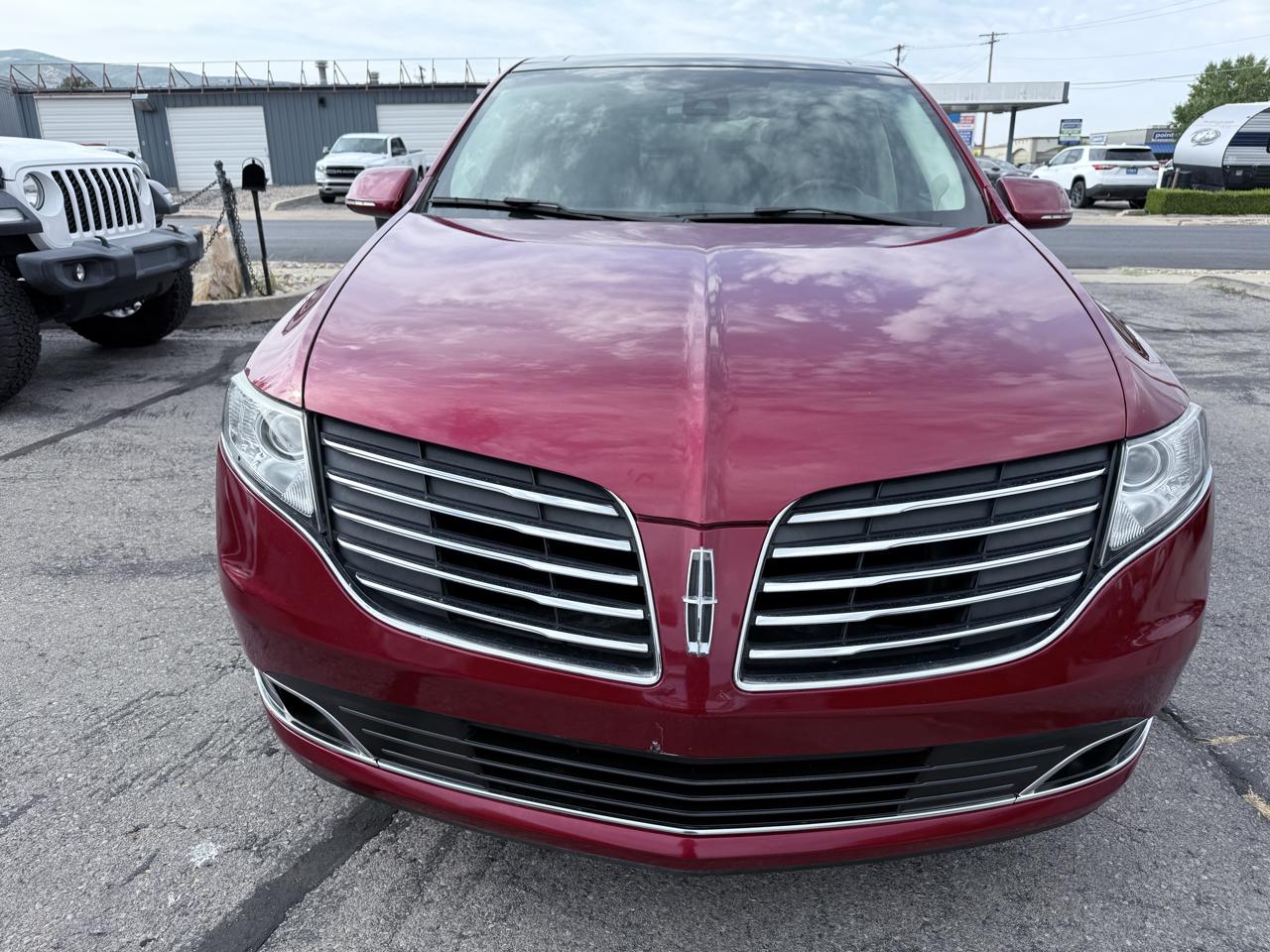 Lincoln MKT 3.7L FWD Premiere 2018