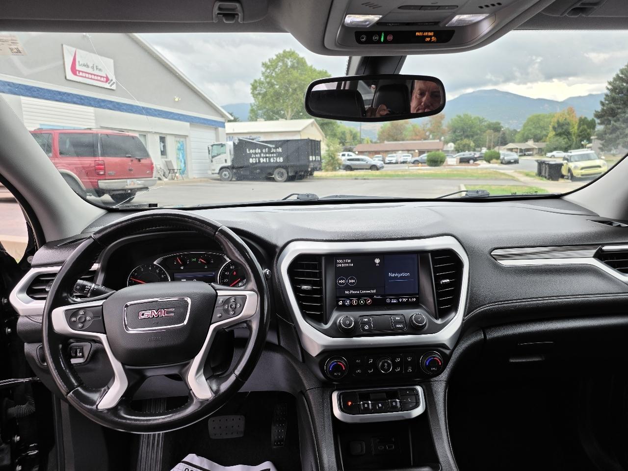 GMC Acadia AWD 4dr SLT 2020