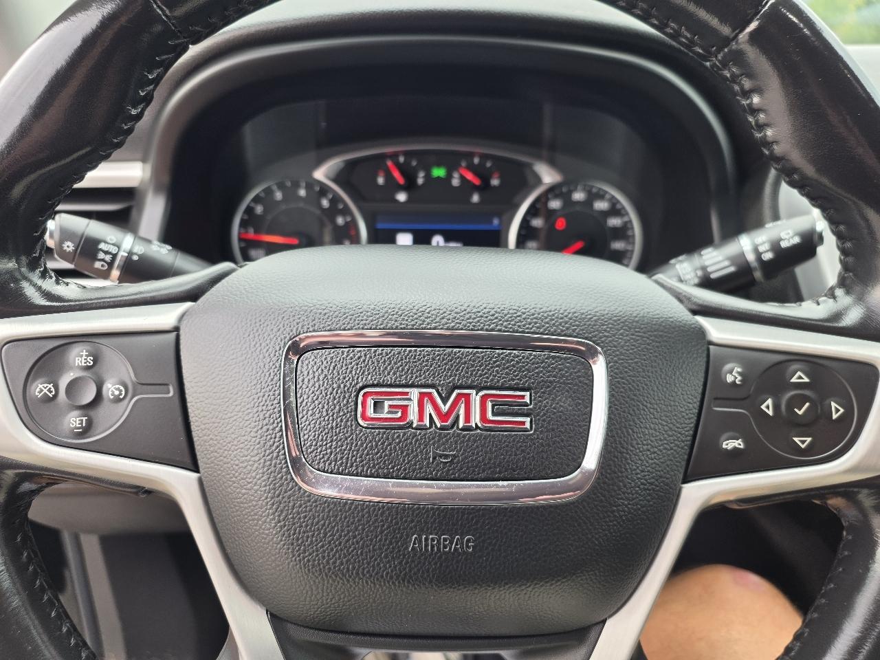 GMC Acadia AWD 4dr SLT 2020