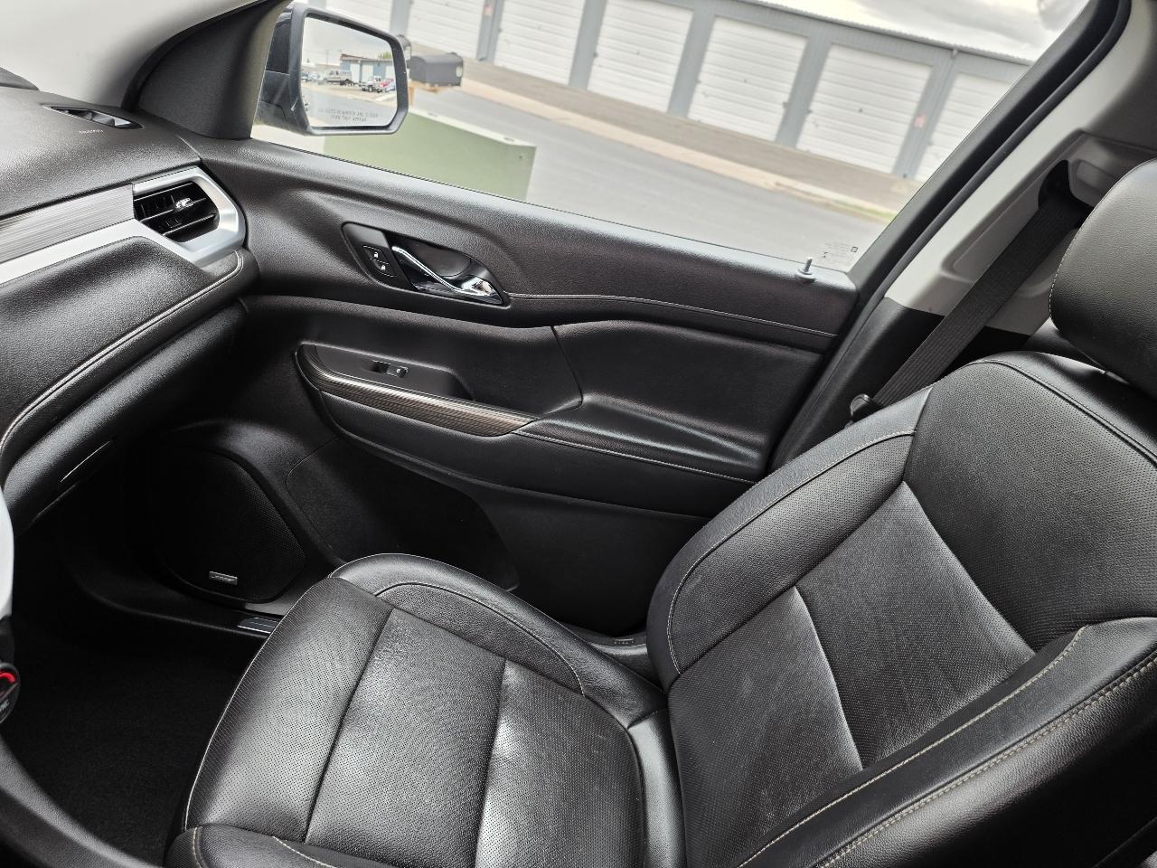 GMC Acadia AWD 4dr SLT 2020