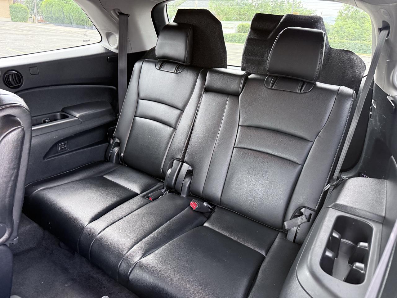 Honda Pilot Touring 7-Passenger AWD 2020