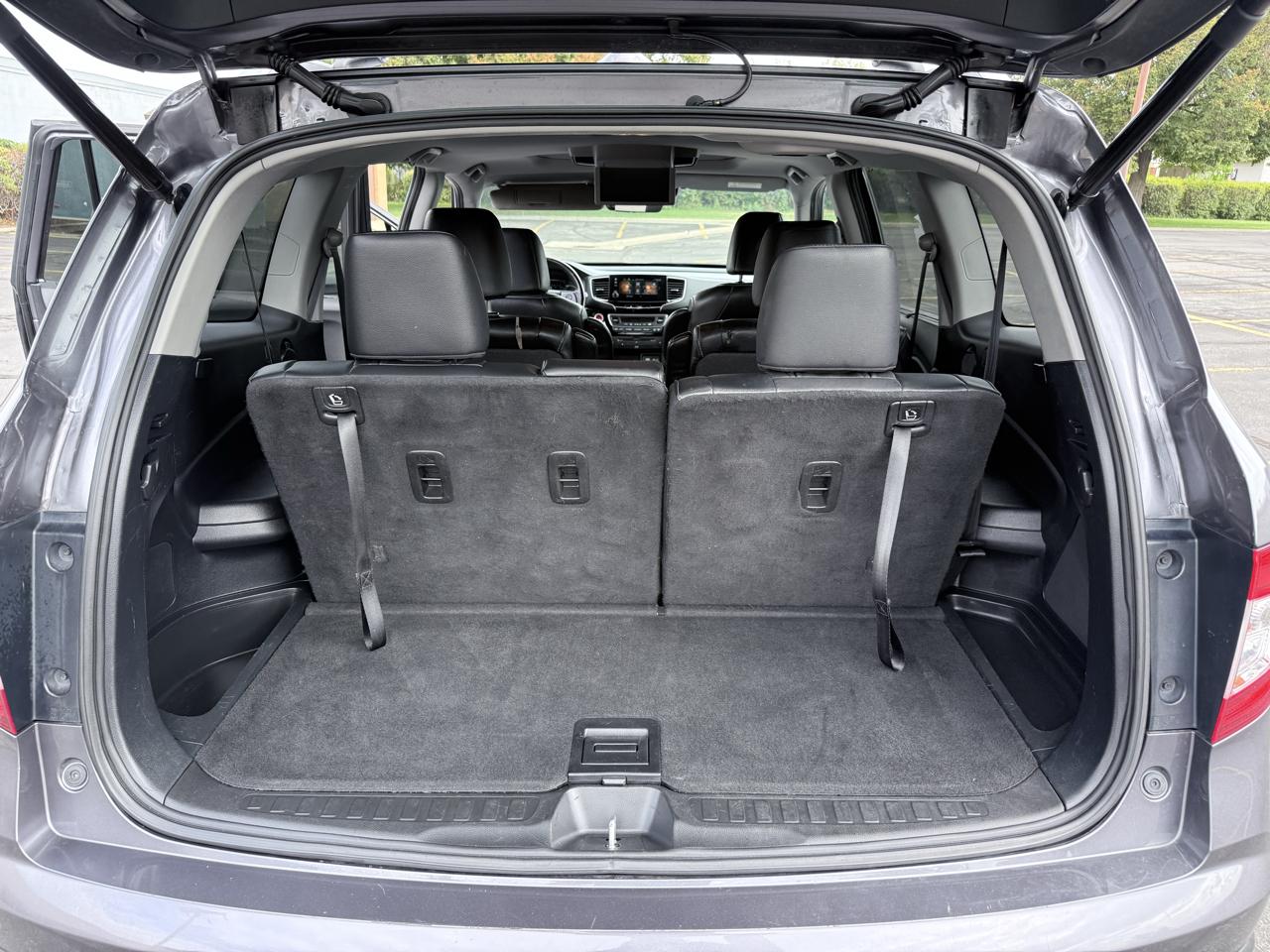 Honda Pilot Touring 7-Passenger AWD 2020