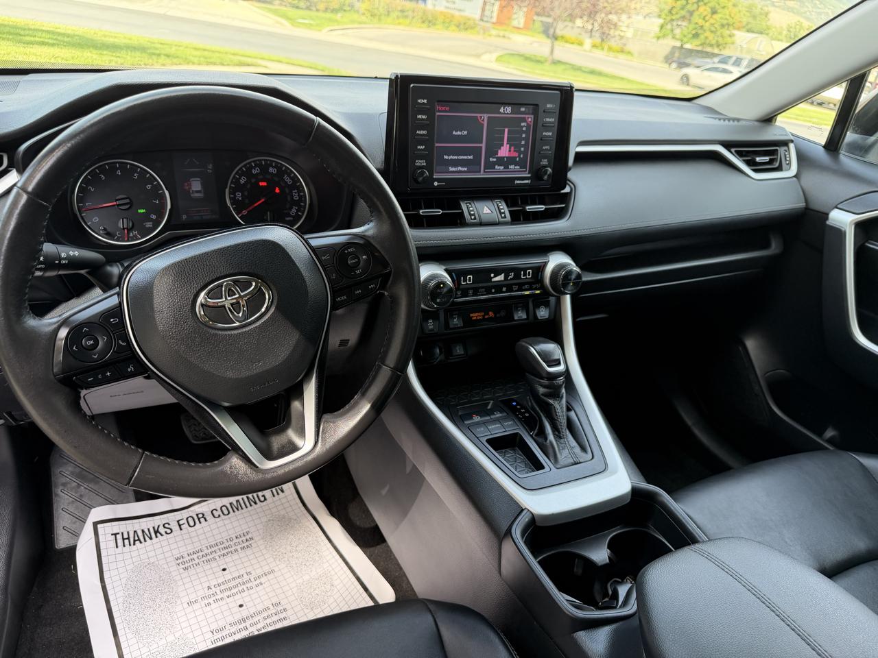 Toyota RAV4 XLE Premium FWD (Natl) 2021