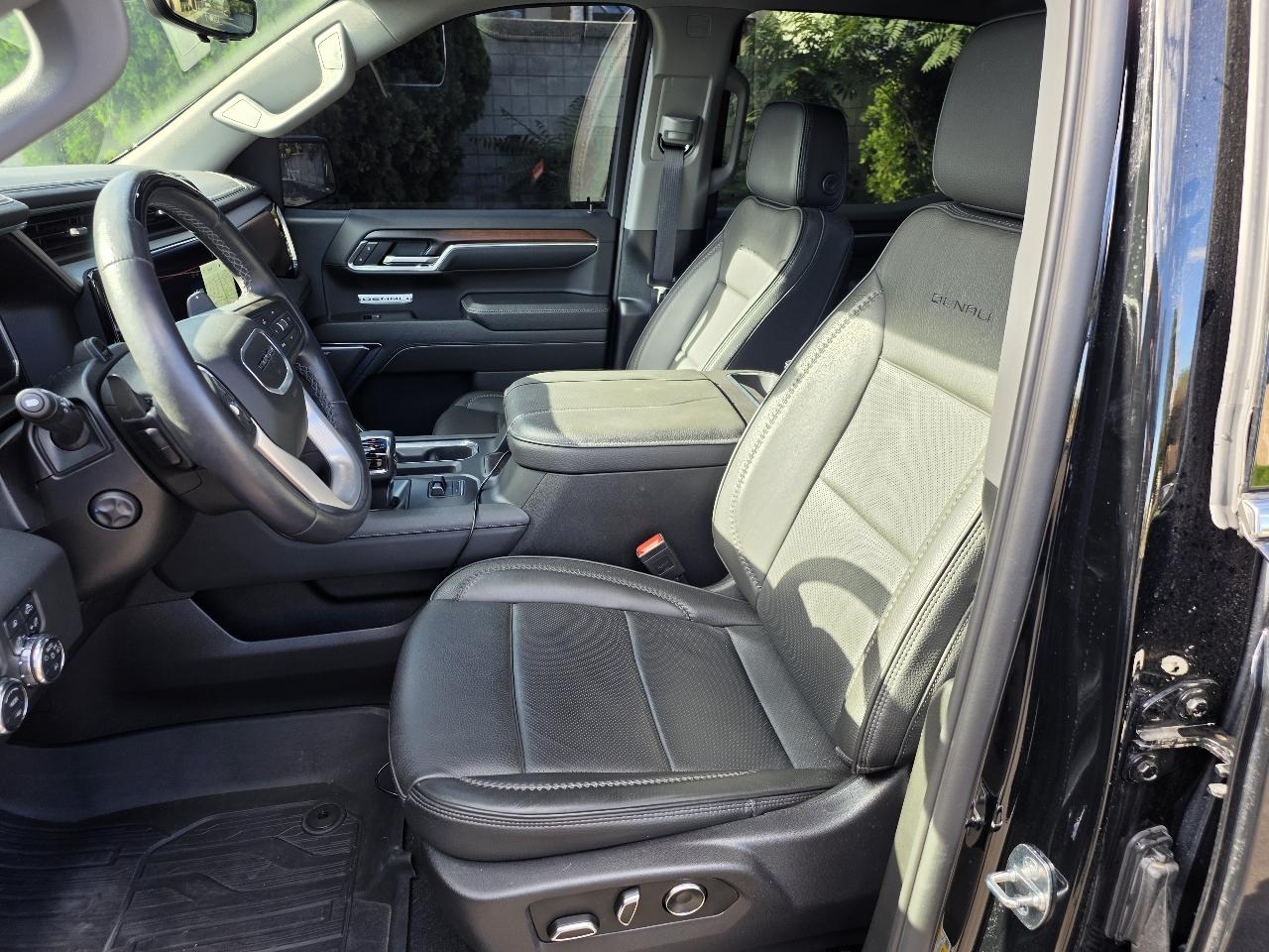 GMC Sierra 1500 4WD Crew Cab 147" Denali 2024