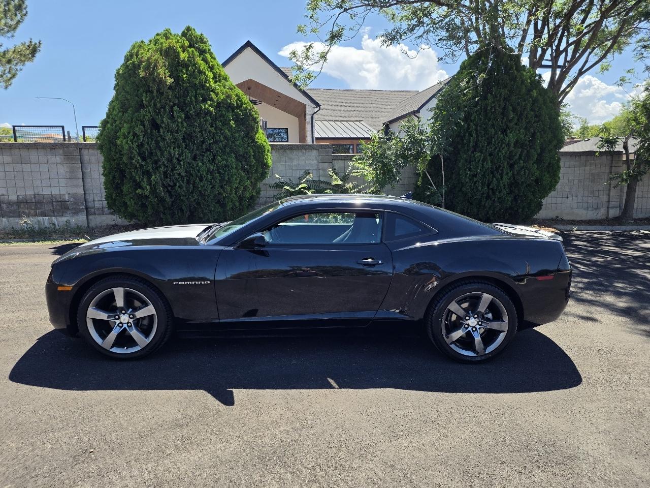 Chevrolet Camaro 2dr Cpe 1LT 2012