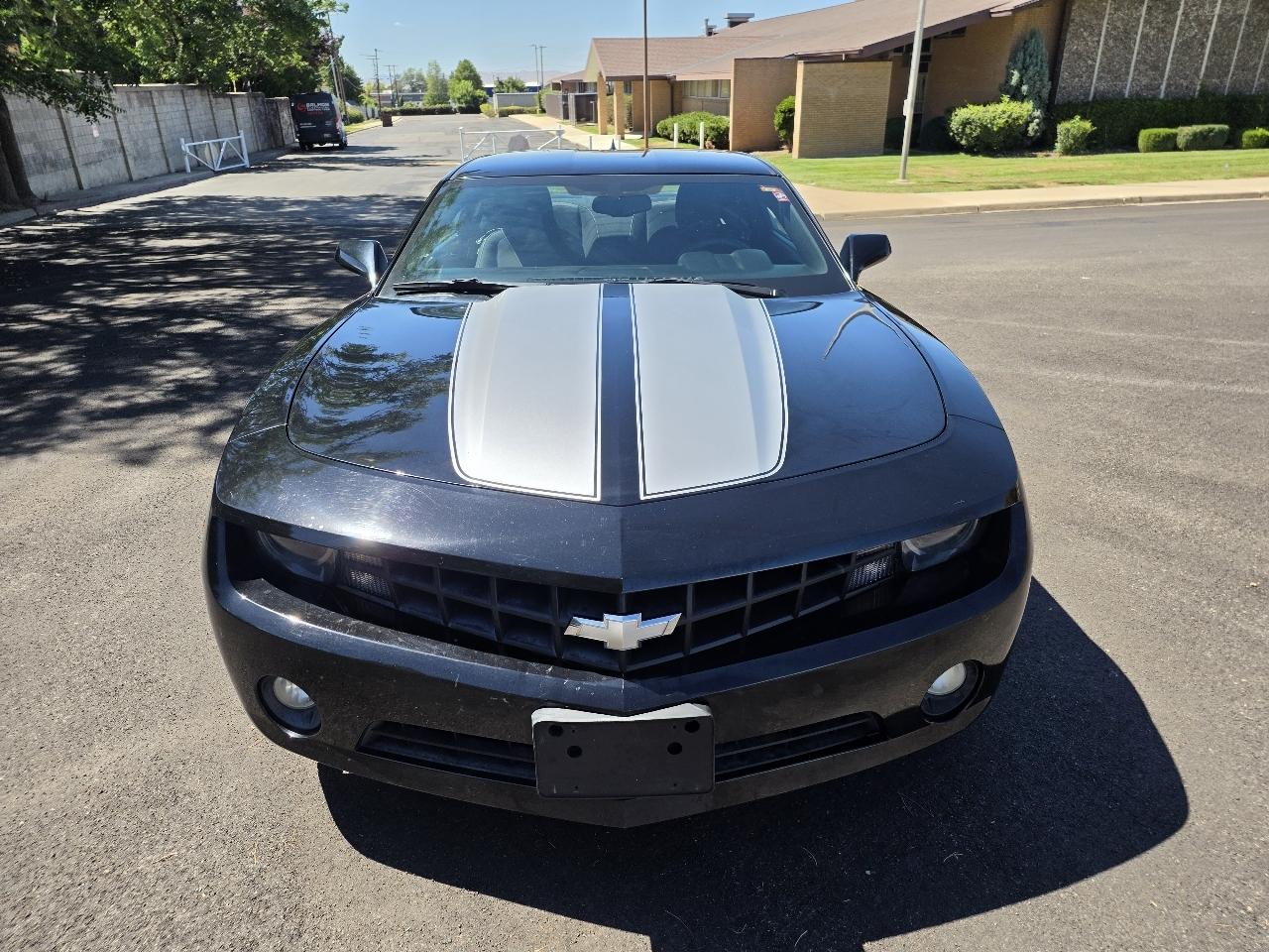 Chevrolet Camaro 2dr Cpe 1LT 2012