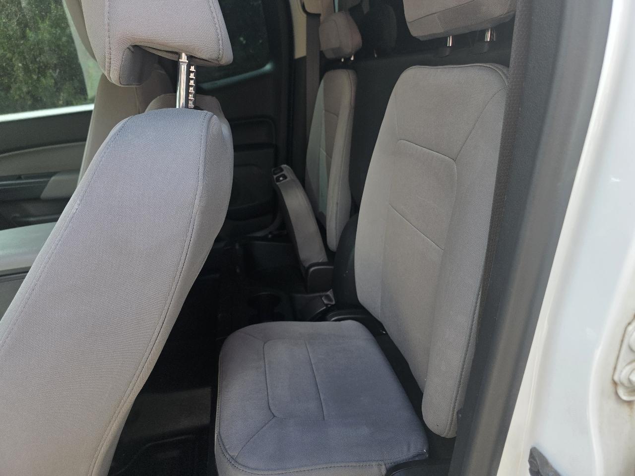 Chevrolet Colorado 2WD Ext Cab 128.3" WT 2017