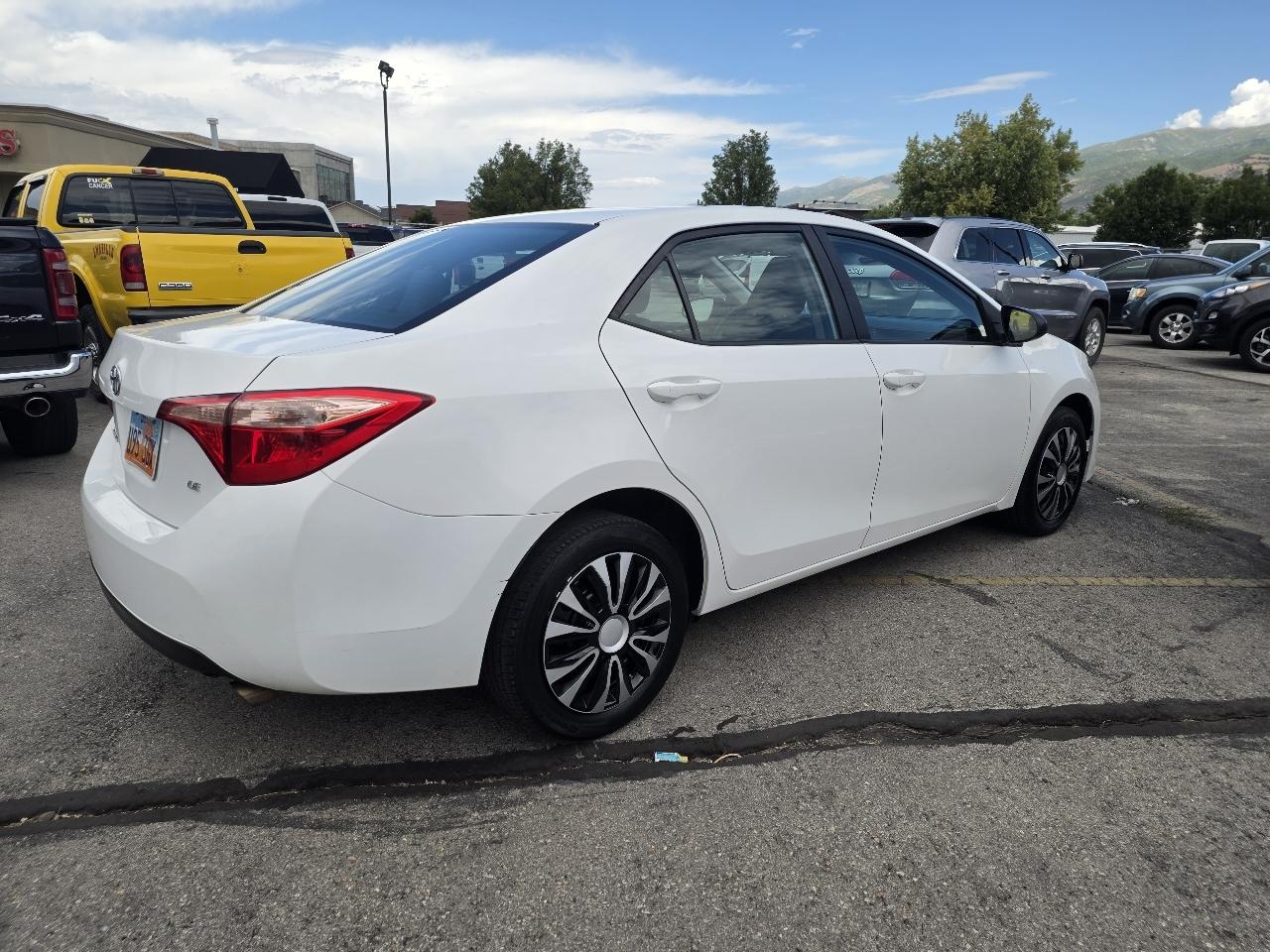 Toyota Corolla LE 2018