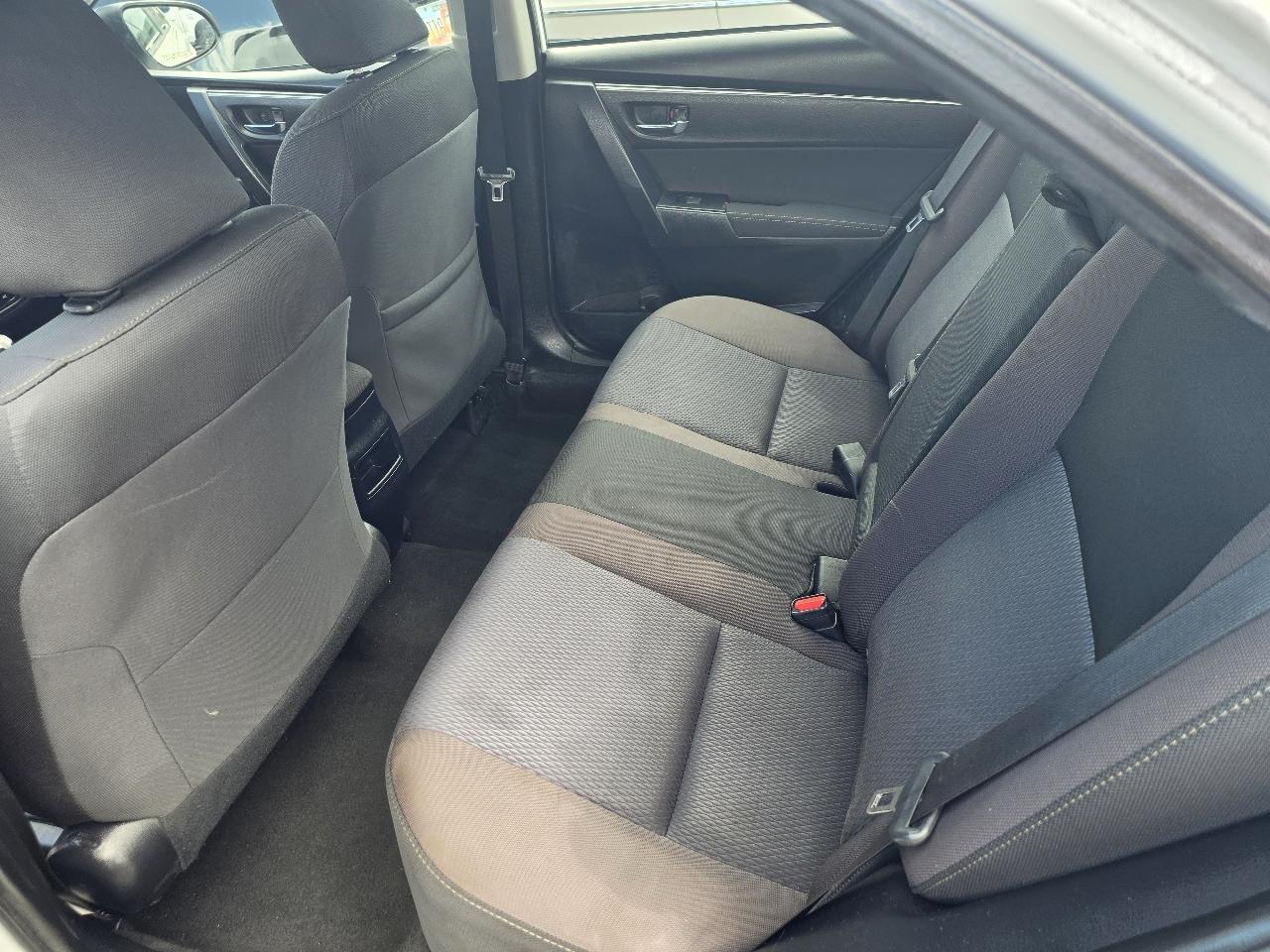 Toyota Corolla LE 2018