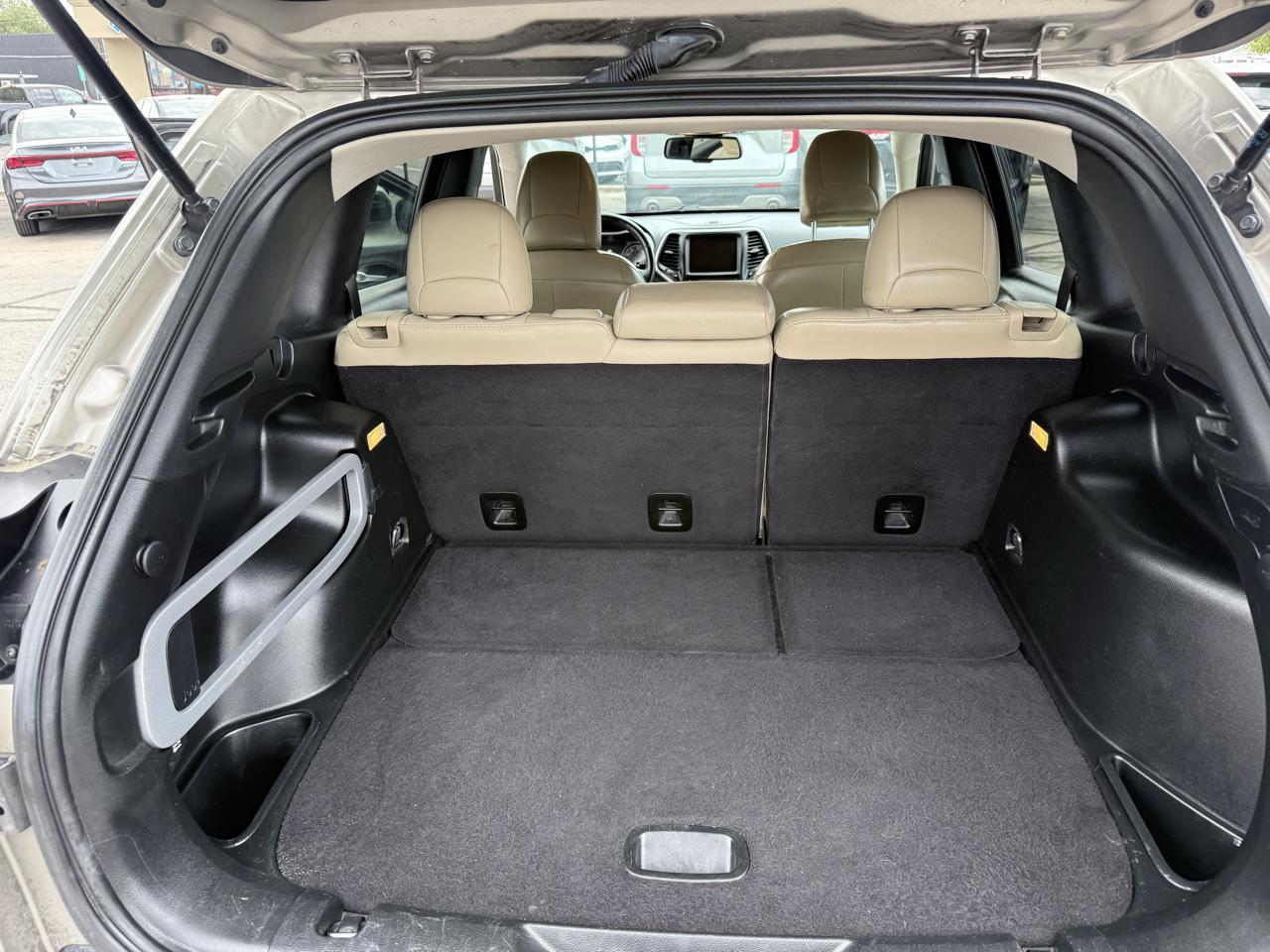 Jeep Cherokee 4dr Limited 2016