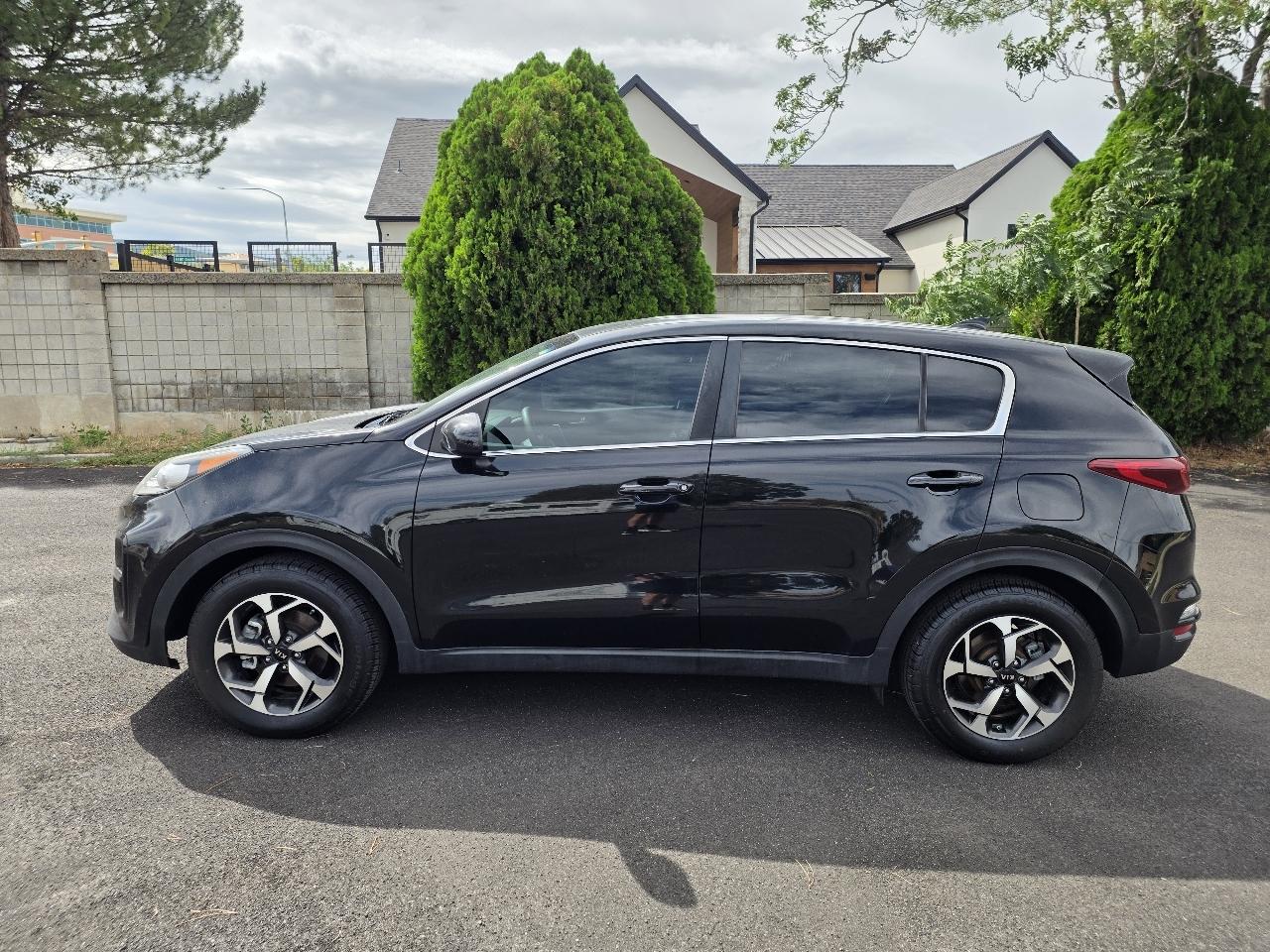 Kia Sportage LX FWD 2021