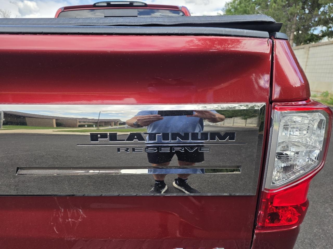 Nissan Titan XD 4WD Crew Cab Platinum Reserve Diesel 2016