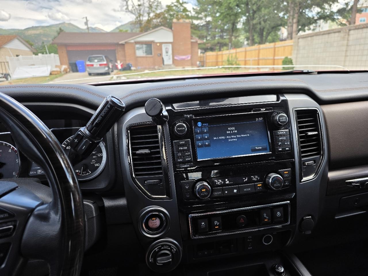 Nissan Titan XD 4WD Crew Cab Platinum Reserve Diesel 2016