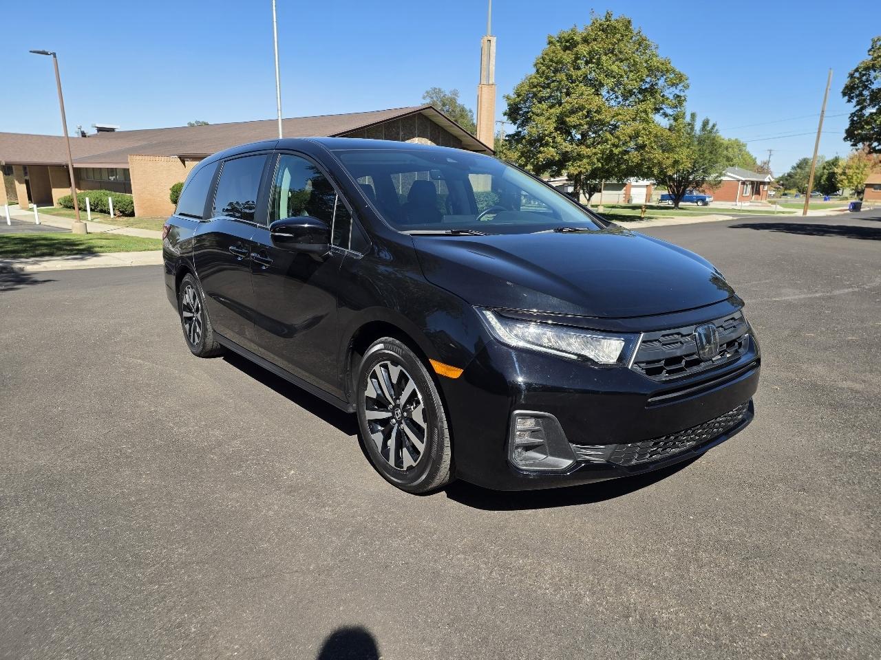 Honda Odyssey EX-L Auto 2025