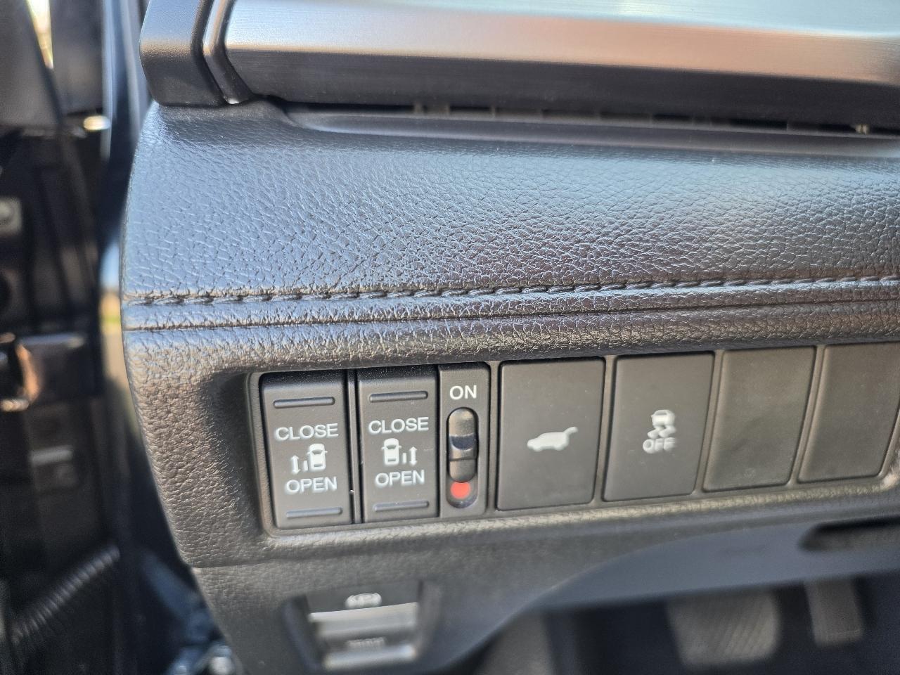 Honda Odyssey EX-L Auto 2025