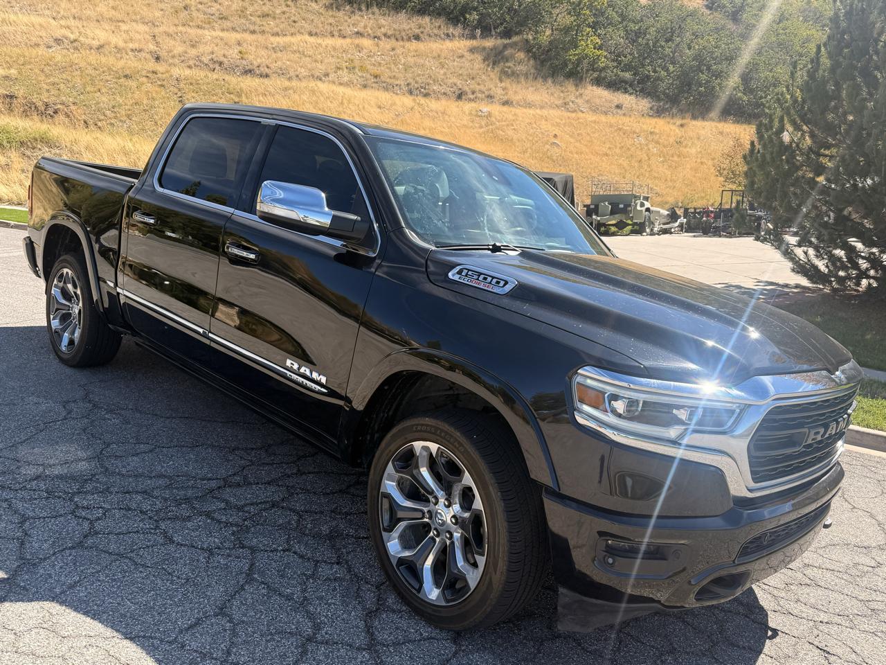 RAM 1500 Limited 4x2 Crew Cab 5'7" Box 2020