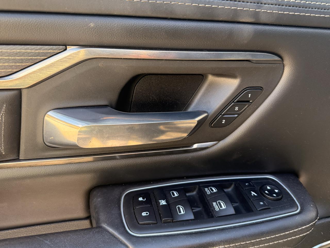 RAM 1500 Limited 4x2 Crew Cab 5'7" Box 2020