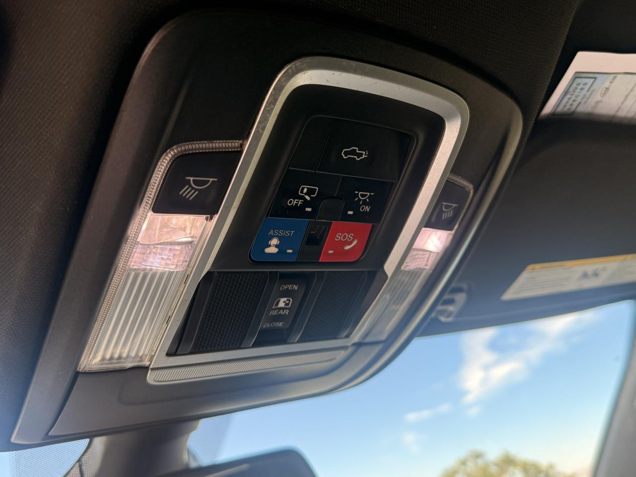 RAM 1500 Limited 4x2 Crew Cab 5'7" Box 2020
