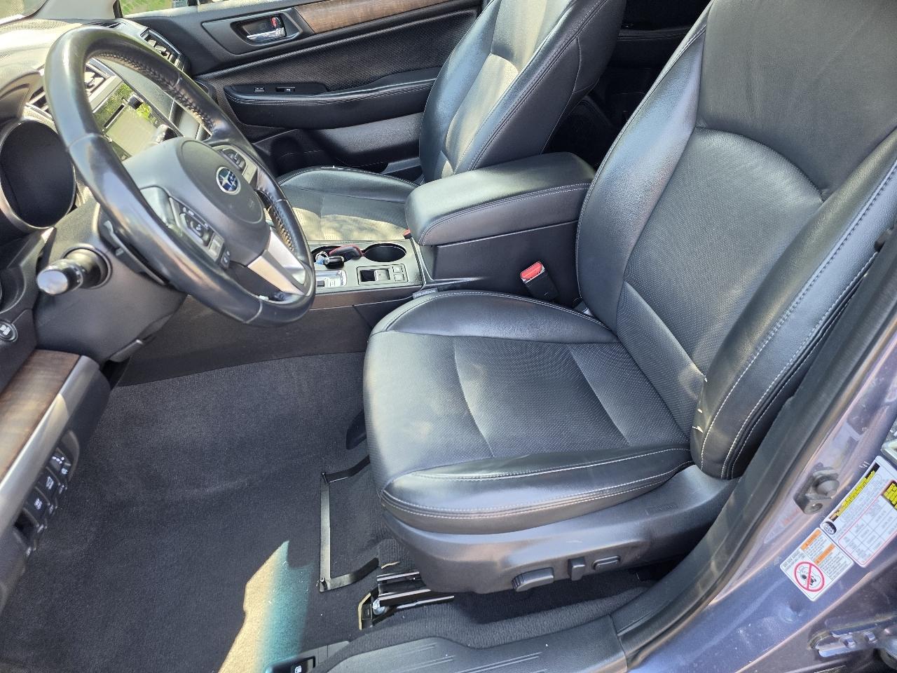 Subaru Outback 4dr Wgn 2.5i Limited 2015