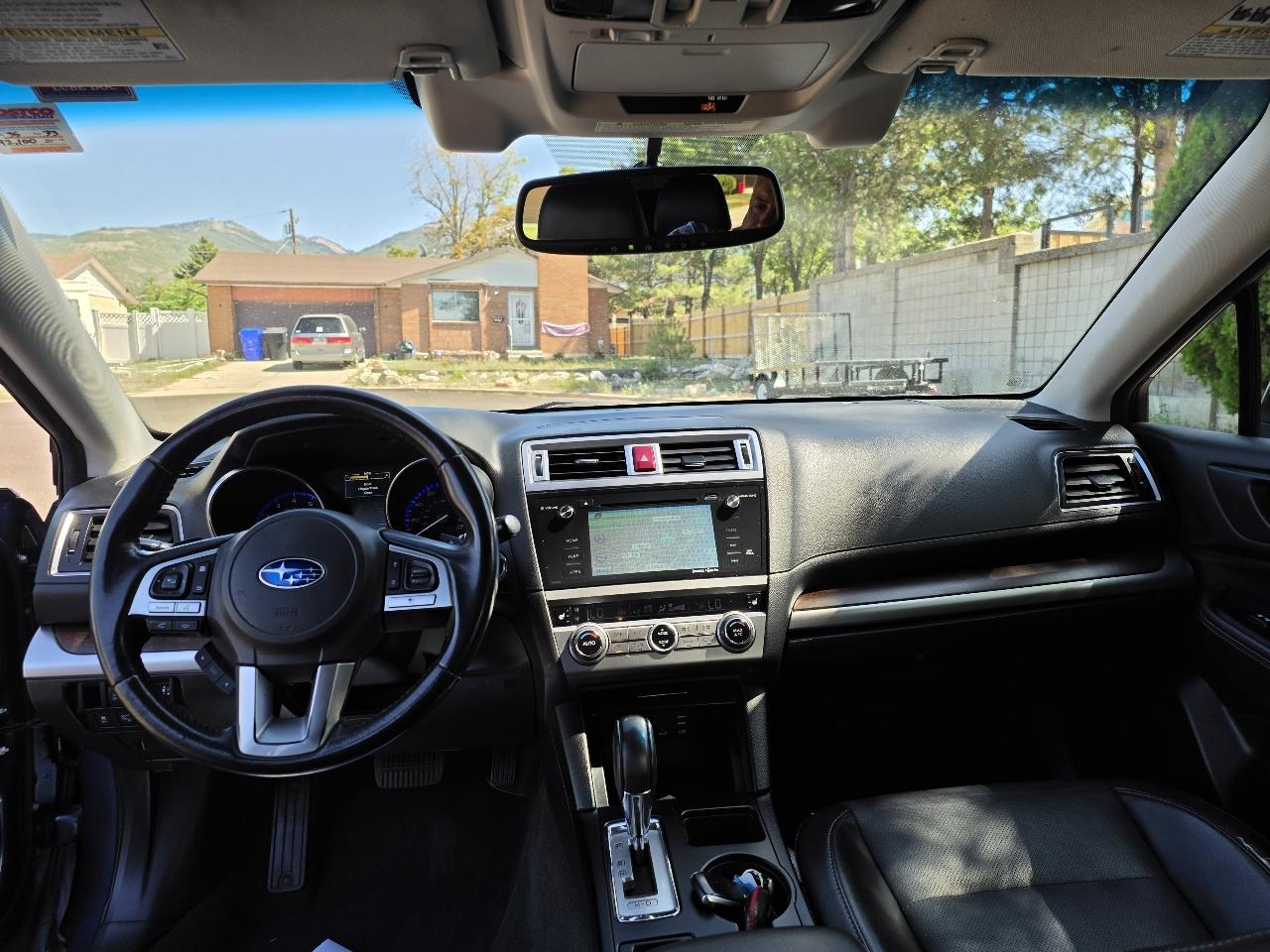 Subaru Outback 4dr Wgn 2.5i Limited 2015