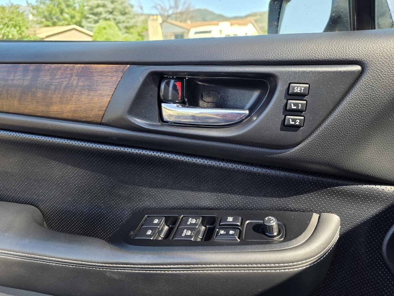 Subaru Outback 4dr Wgn 2.5i Limited 2015