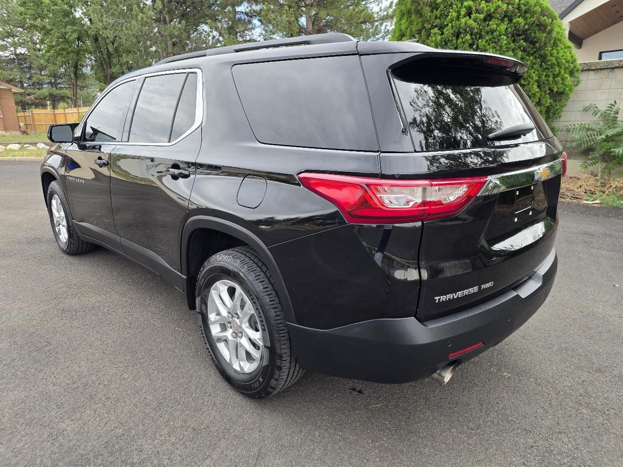Chevrolet Traverse AWD 4dr LT Leather 2021