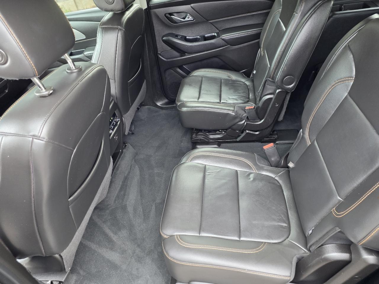Chevrolet Traverse AWD 4dr LT Leather 2021