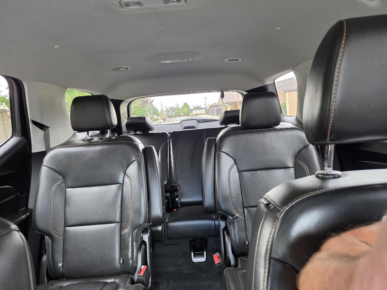 Chevrolet Traverse AWD 4dr LT Leather 2021