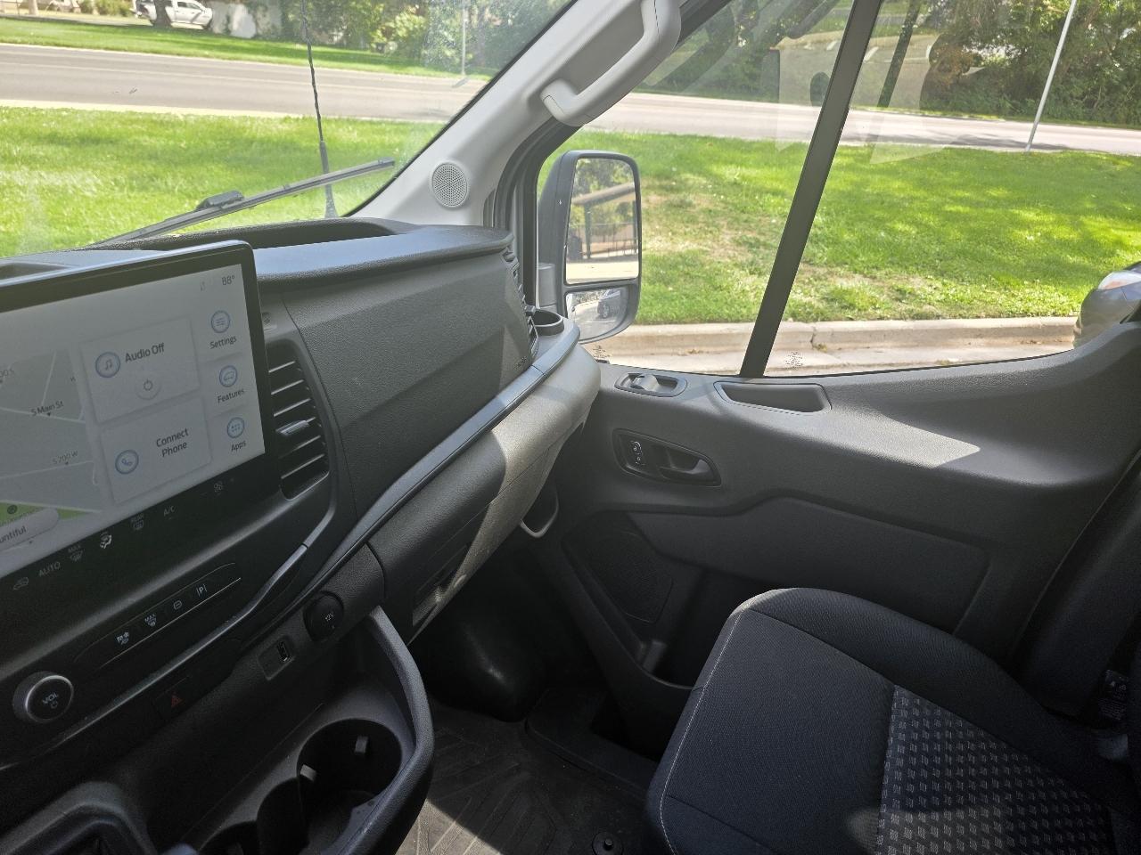 Ford Transit Passenger Wagon T-350 148" High Roof XLT AWD 2023