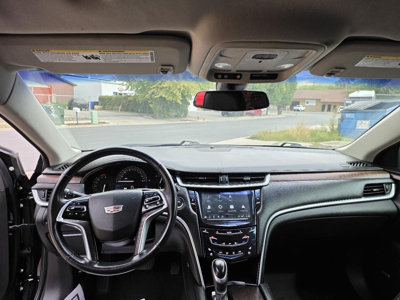 Cadillac XTS 4dr Sdn Luxury AWD 2018
