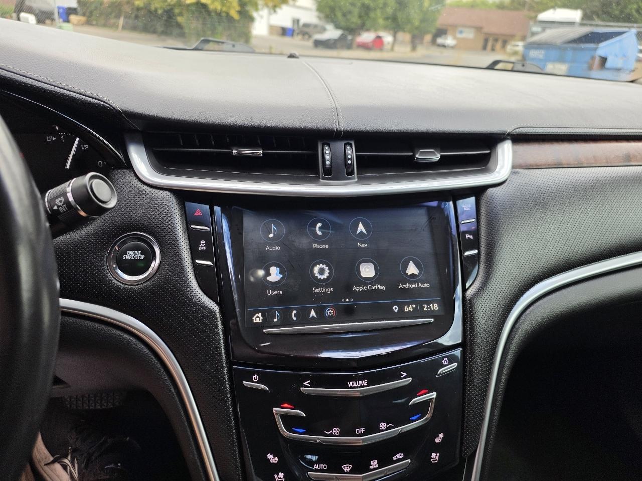 Cadillac XTS 4dr Sdn Luxury AWD 2018