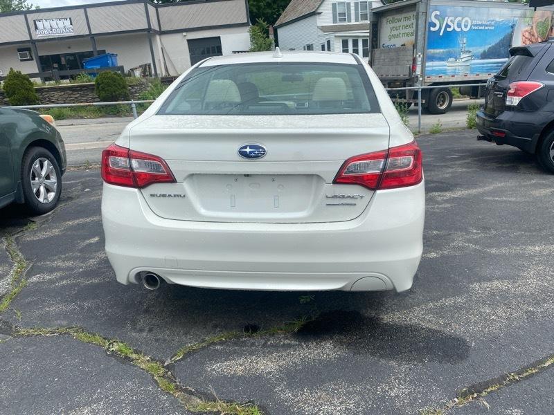 Subaru Legacy 2.5i Premium 2017