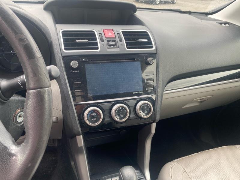 Subaru Forester 2.5i Limited 2017
