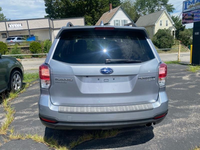 Subaru Forester 2.5i Limited 2017