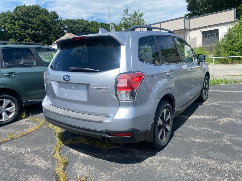 Subaru Forester 2.5i Limited 2017