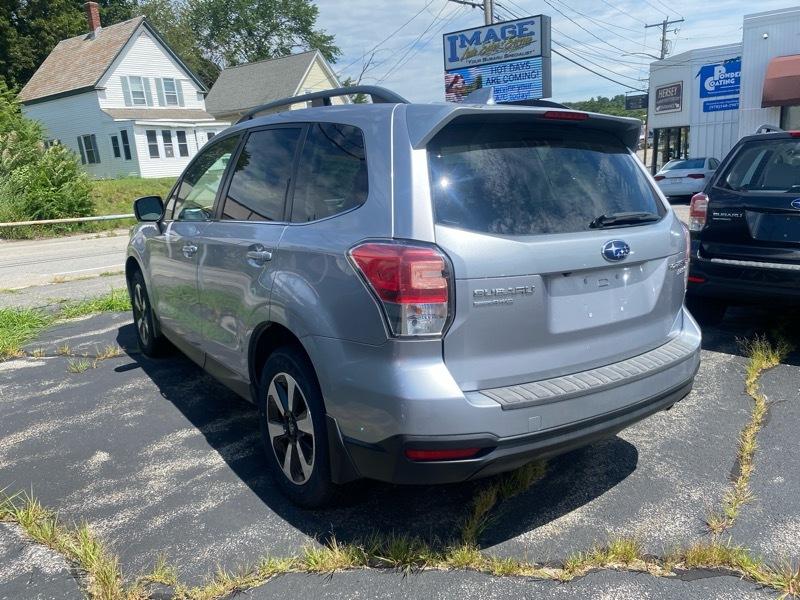 Subaru Forester 2.5i Limited 2017
