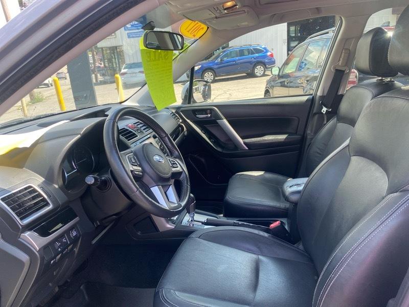 Subaru Forester 2.5i Limited 2017
