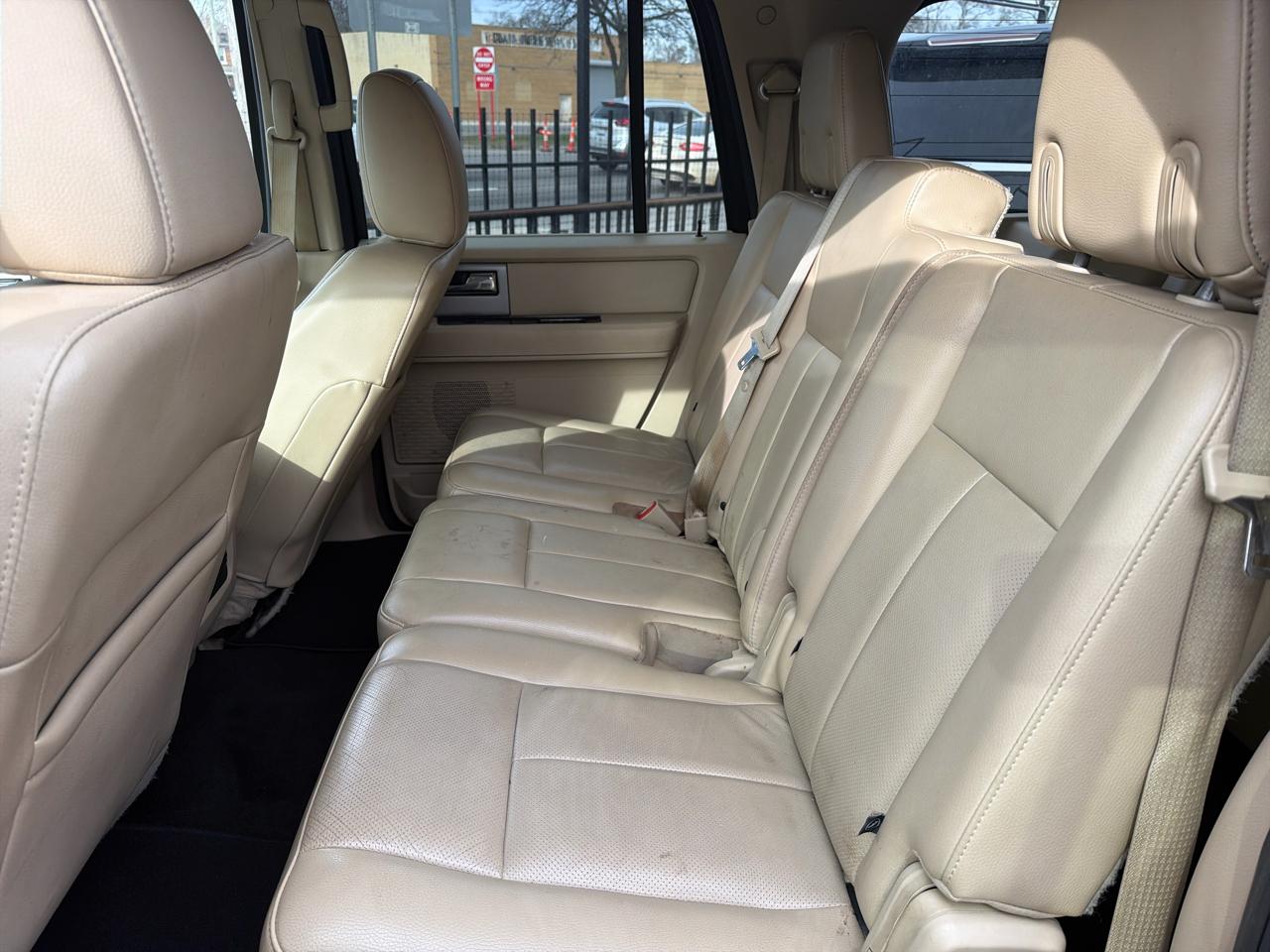 Ford Expedition  2017