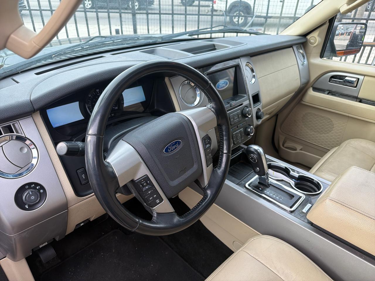 Ford Expedition  2017