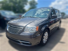 2016 Chrysler Town & Country 