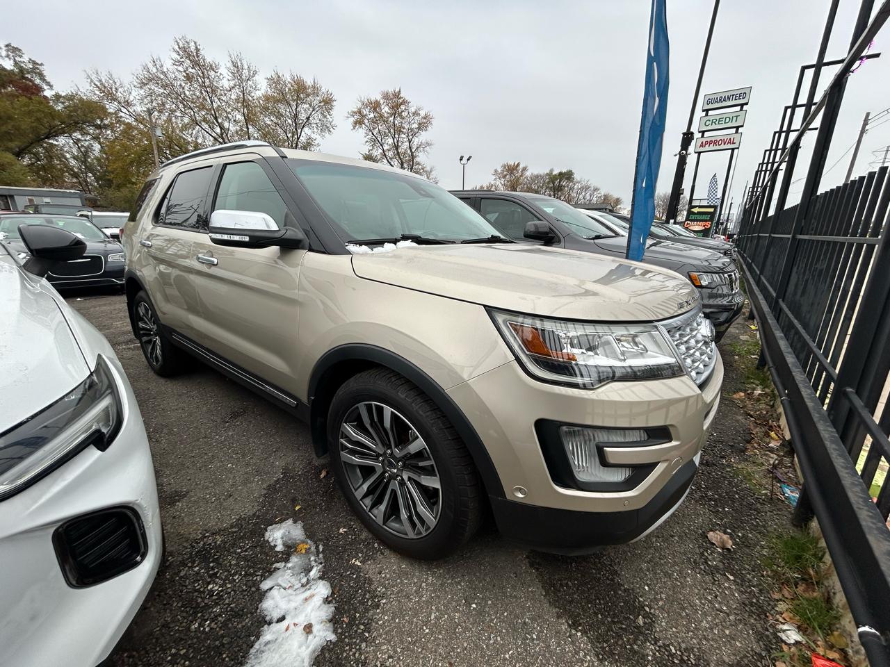 Ford Explorer Platinum 2017
