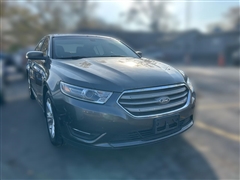 2018 Ford Taurus 