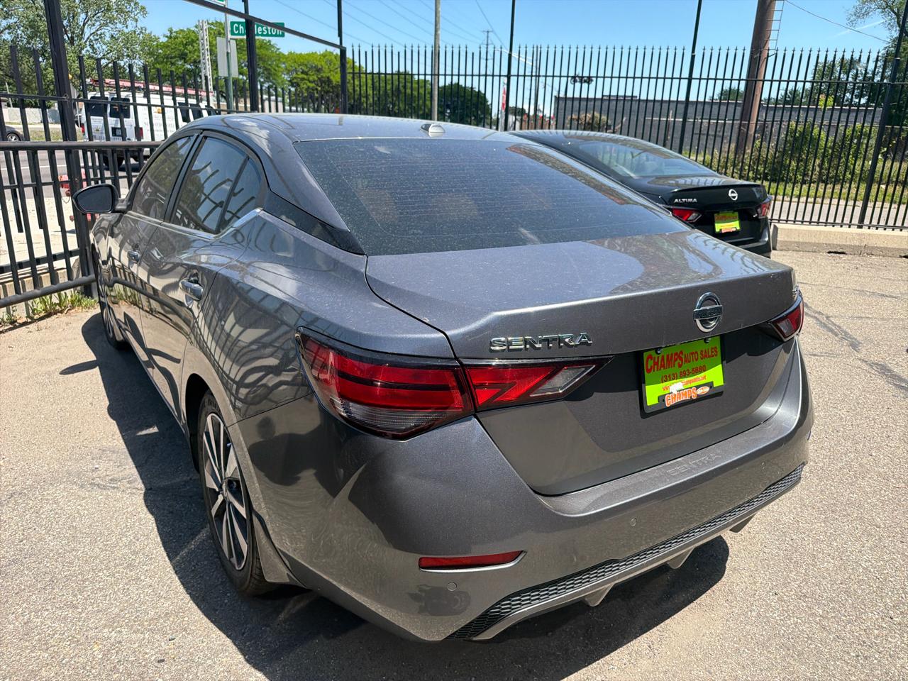 Nissan Sentra  2021